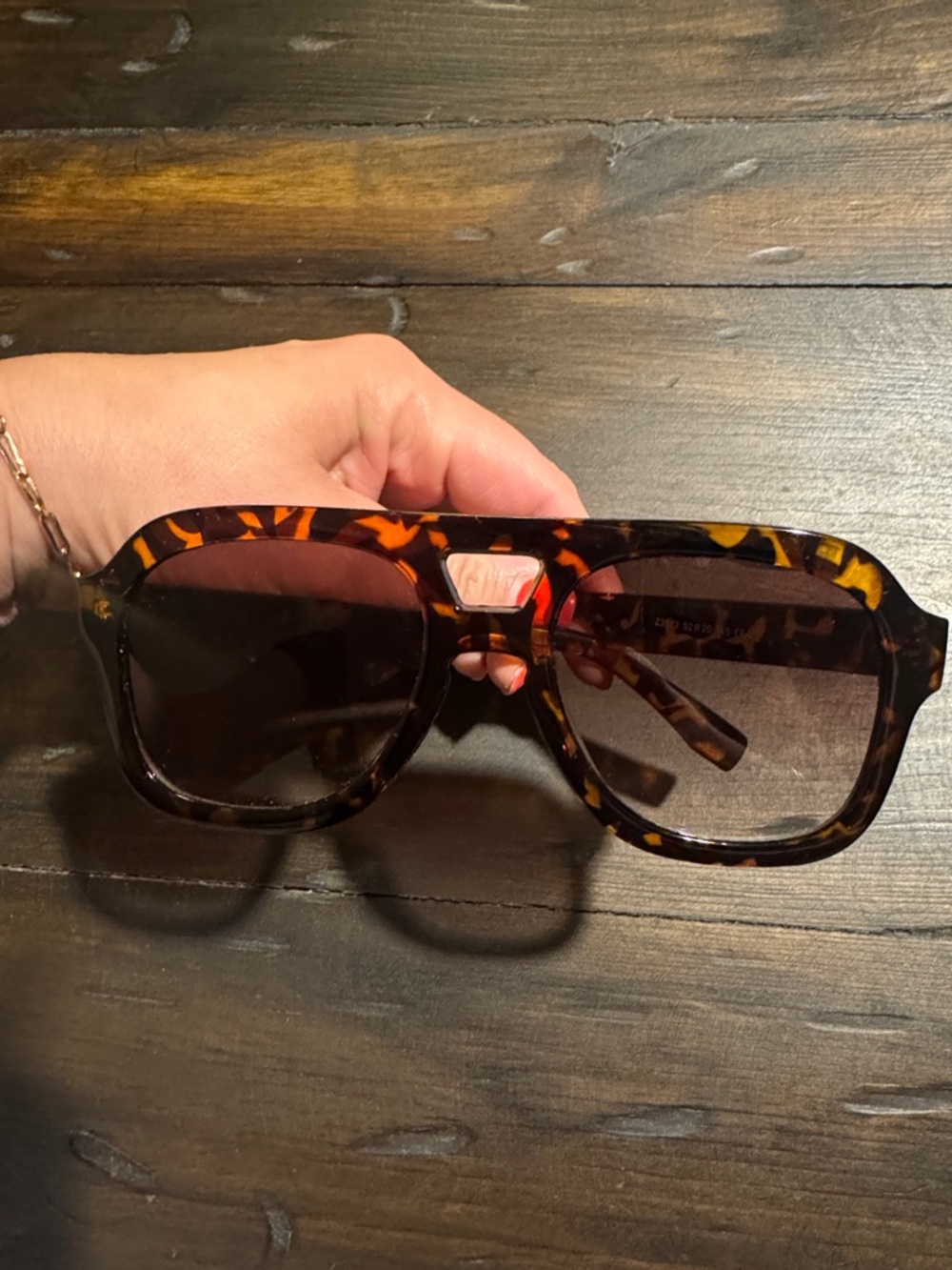 Tortoiseshell Rectangle Aviator Sunglasses - Brown Lenses - Picture 2 of 8